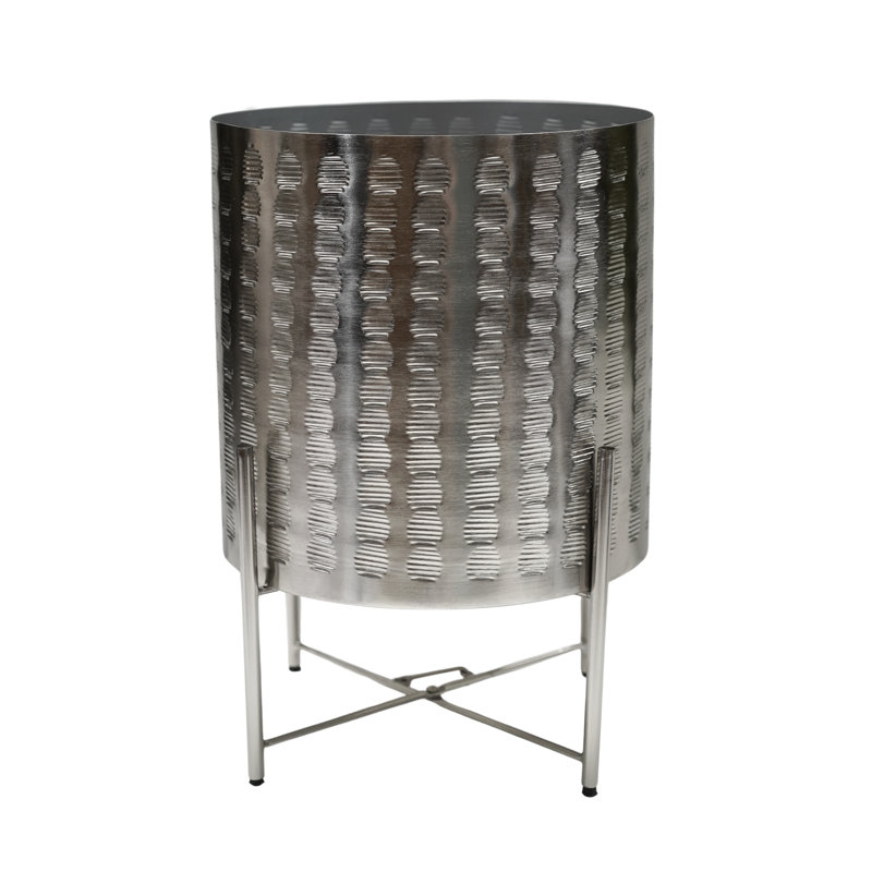 Ivyline Indoor Zendaya Embossed Metal Planter With Metal Pot Planter, Silver