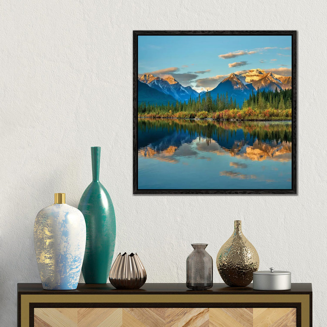 Rocky Mountains From Vermilion Lakes, Banff National Park, Alberta, Kanada von Tim Fitzharris - Galerie- Giclée auf Lein...