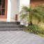 Ensemble de tuiles de terrasse emboîtables en bois gris clair Shemari 12 po x 12 po