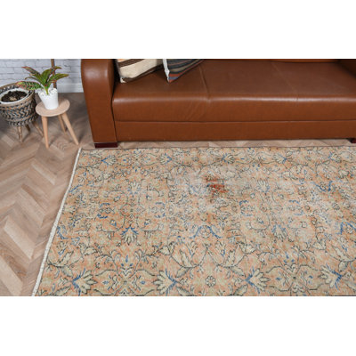 Tapis turc vintage fait à la main avec motif floral orange pour un décor de salon de style campagne antique
