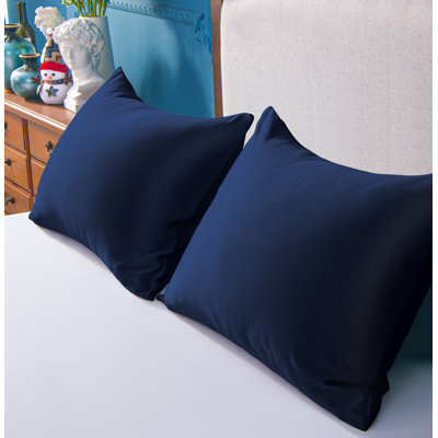 Taie d'oreiller en satin