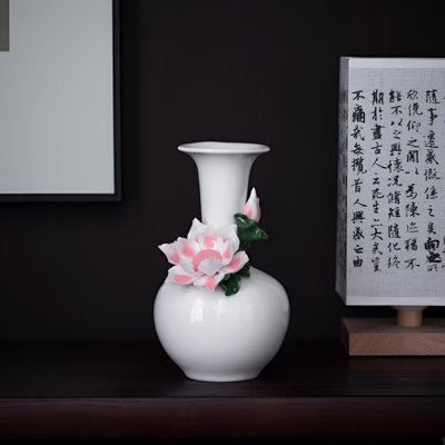 Vase de lotus en céramique