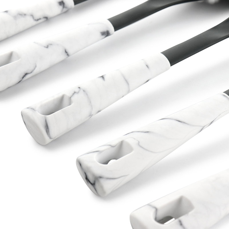 Ensemble 5 pièces d'outils de cuisine en marbre blanc Oster