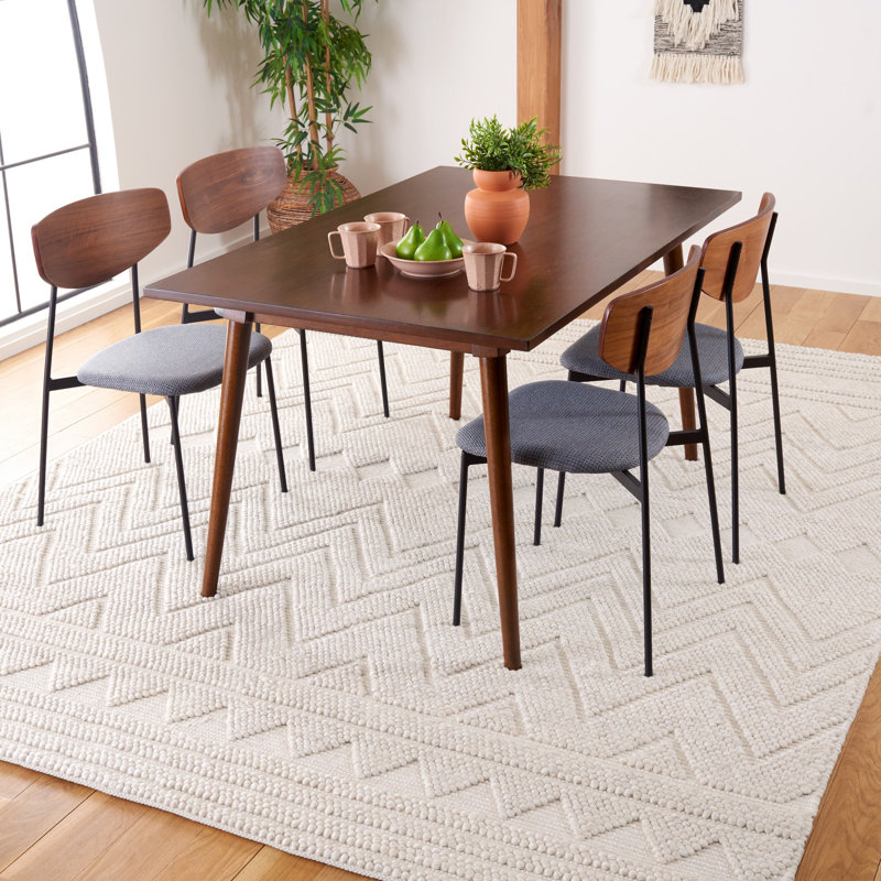 Natura Hand Woven Wool Pet Cotton Chevron Rug in Beige, Rectangle 8' x 10'