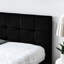 Structure de lit tapissier en velours noir - Pleine grandeur avec lit de jour dans le salon