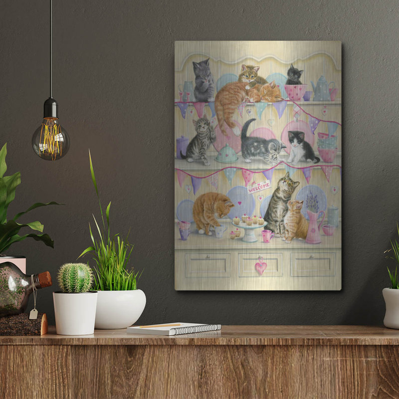 Luxe Kittens On Dresser par Janet Pidou «Kittens On Dresser» par Janet Pidoux, H 16 po x l 12 po