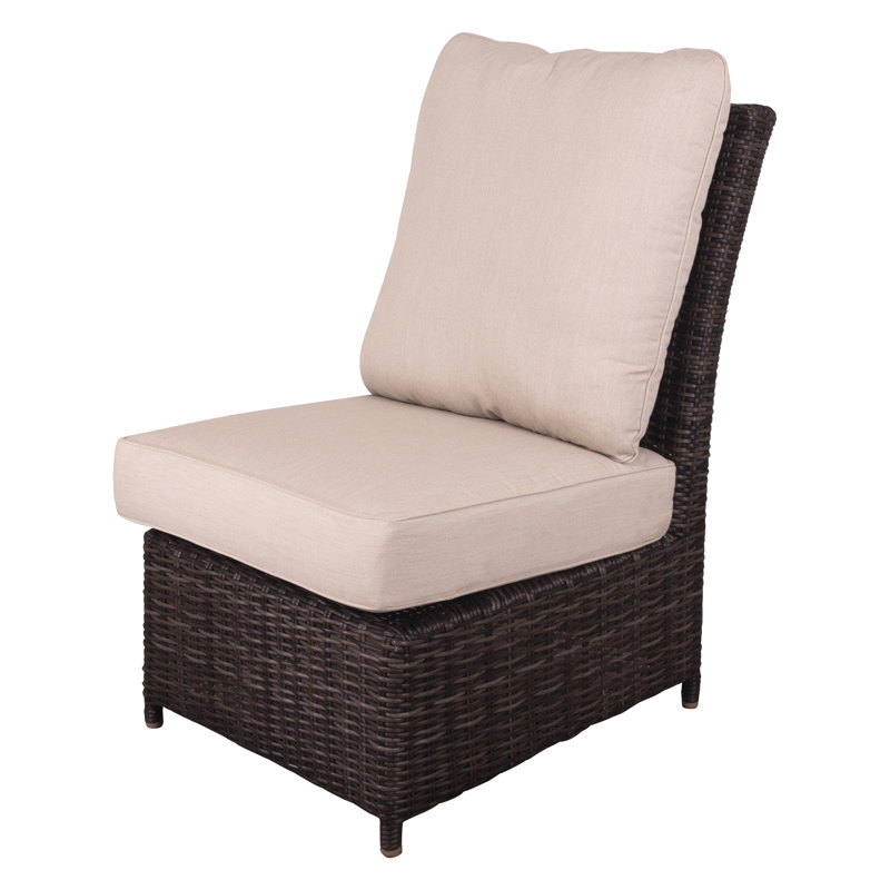 Chaise de patio avec coussins