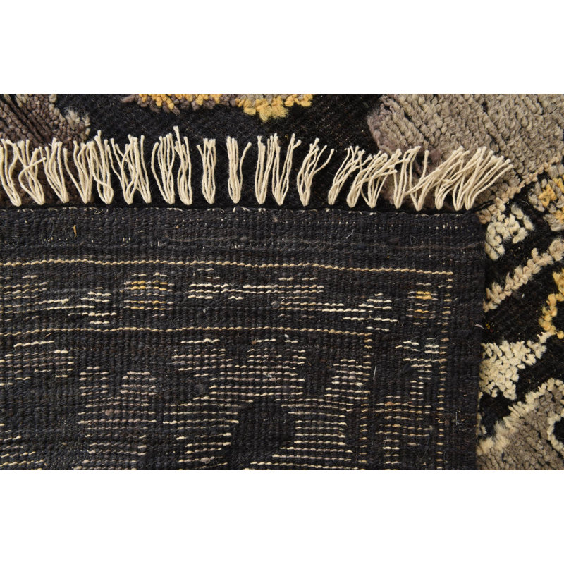 Jose Black Rug