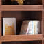 Une bibliothèque domestique durable et stable-351670740