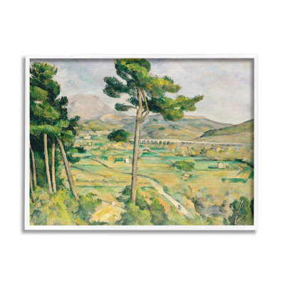 Paysage champêtre vert lointain