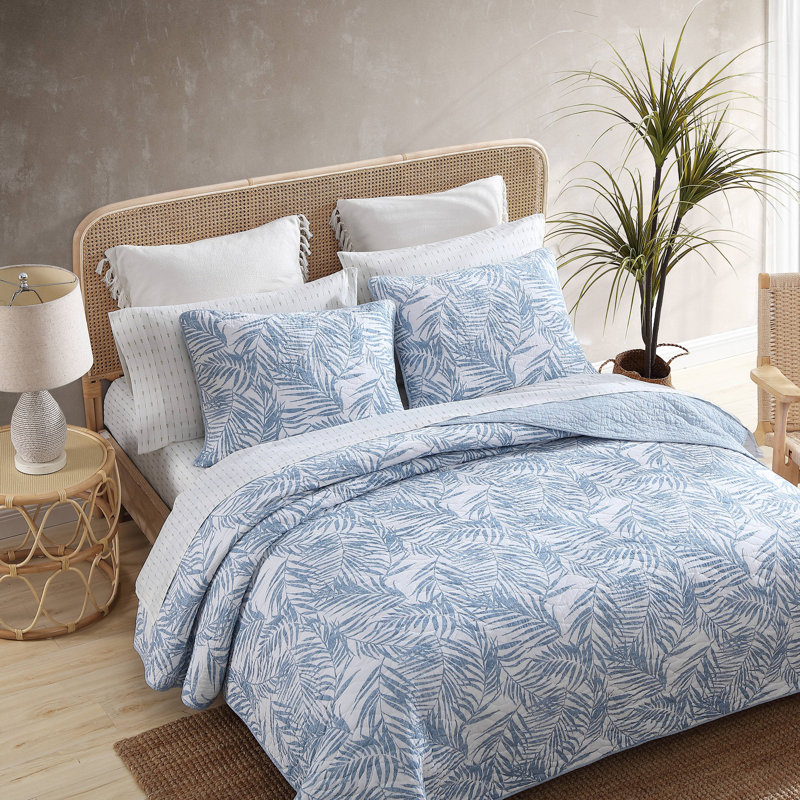 Tommy Bahama Palmday Cotton Reversible Quilt Set, Queen Quilt + 2 Standard Shams, Medium Blue