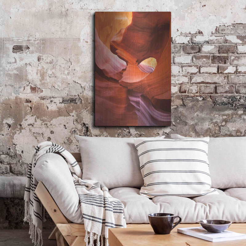 «Lower Antelope Canyon IV» par Alan Majchrowicz, H 36 po x l 24 po