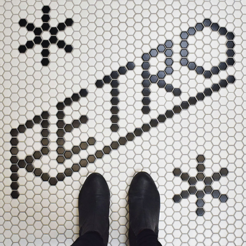 Metro 1" Hex Glossy White with Snowflake 10-1/4" x 11-7/8" Porcelain Mosaic Tile