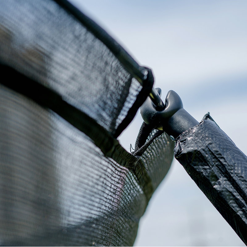 Trampolines de 16 pi