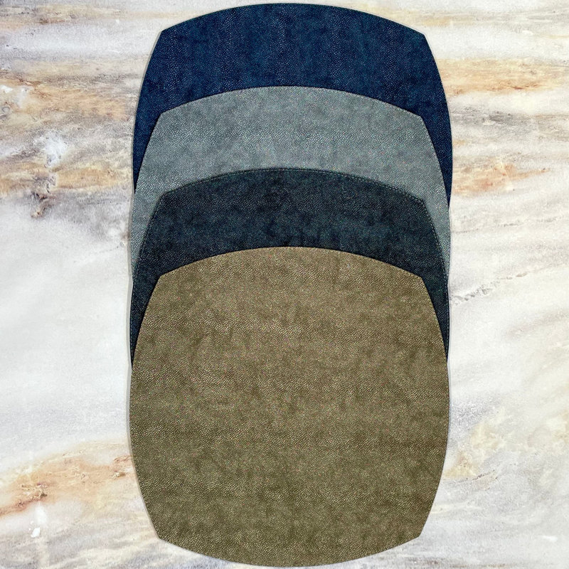 Stingray Vinyl Novelty Placemat, Navy