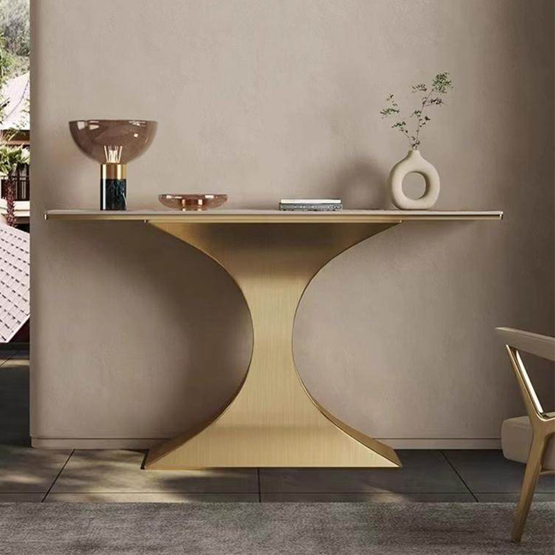 Console en métal de style italien, 33.4" H x 59" W x 15.7" D, Doré