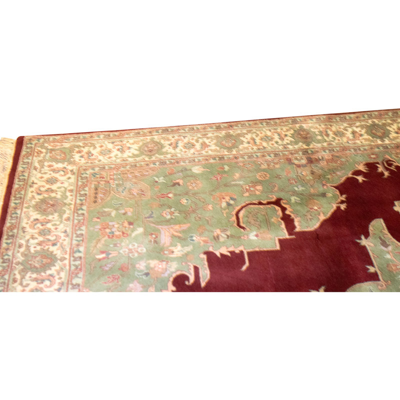 Hand Knotted Wool Area Rug in Red And Ivory