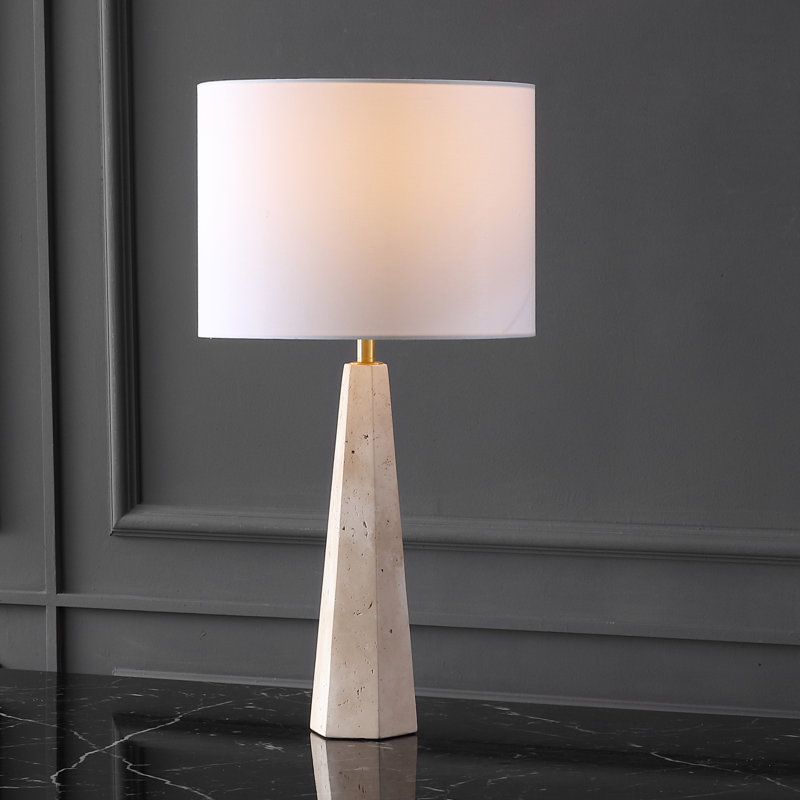 Lampe de table en travertin Bevans