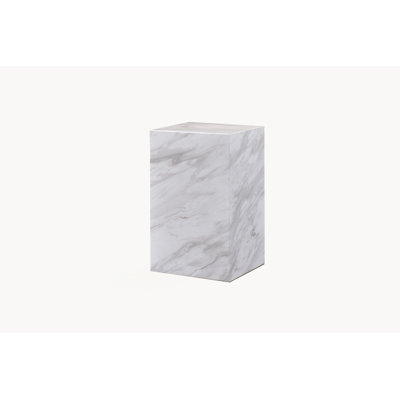Form12 - Table d'appoint et table de bout moderne