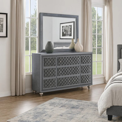 Rall 9 - Drawer Dresser