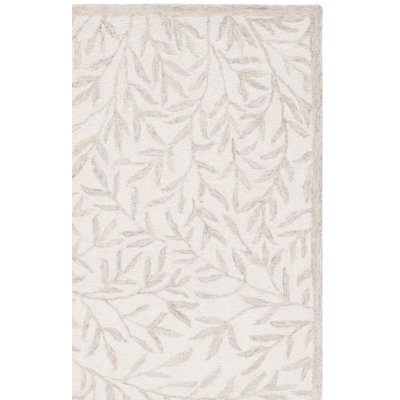 Jaci Hand Tufted Wool/Cotton Floral Rug in Ivory/Beige