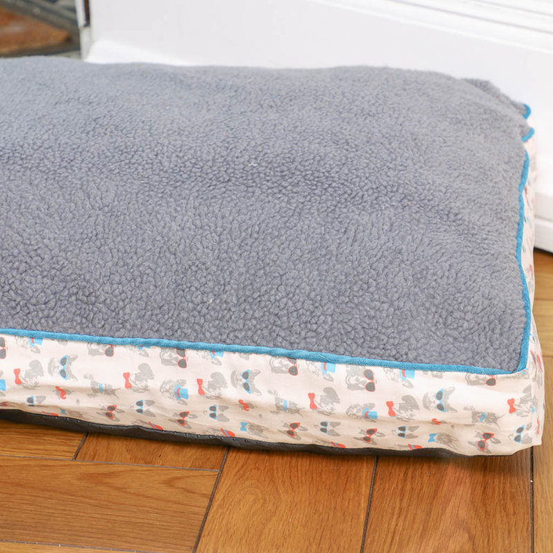 Helton Animal Print Polyester Pet Bed
