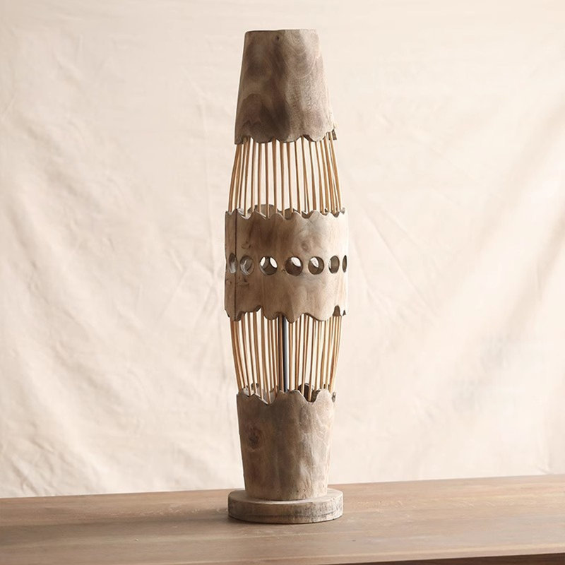 Lampes sur pied en bois massif