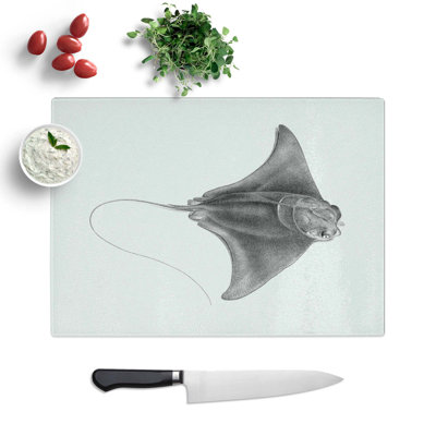 Glass Illustration of A Ray Fish Chopping Board