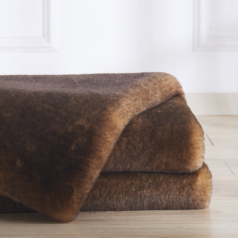 Tapis brun intérieur / extérieur, Rectangle 8 pi x 11 pi