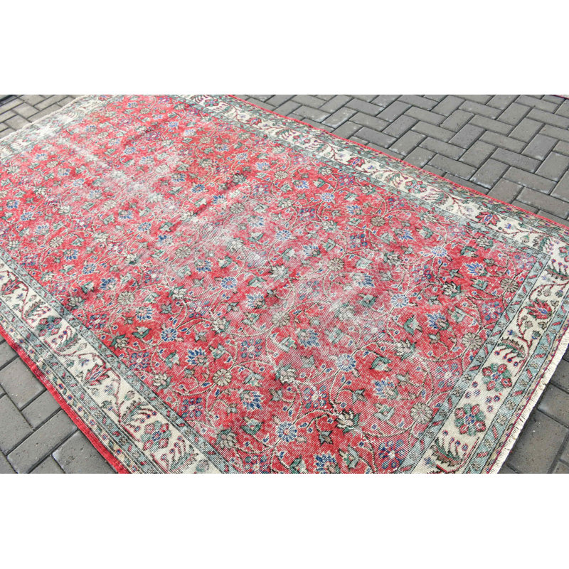 Tapis rouge turc rétro avec un design oriental traditionnel fait à la main pour un décor de salon élégant