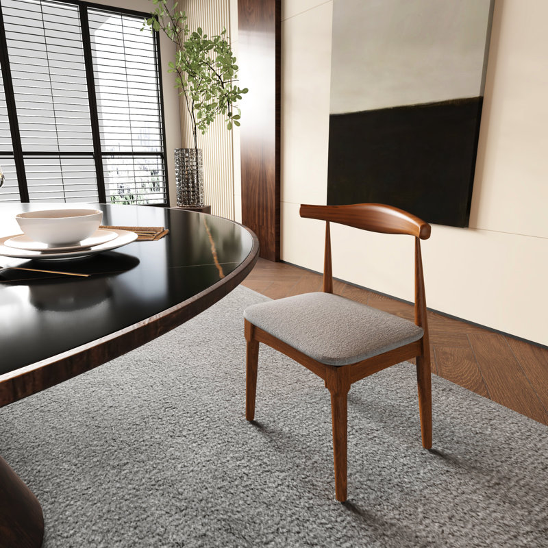 De 2 chaises de style Mid-Century pour la salle à manger, bois d'hévéa noyer et revêtement gris, bureau incurvé confortable, paire de chaises de salle à manger modernes, ensemble de sièges rembourrés en tissu de bois, conception ergonomique