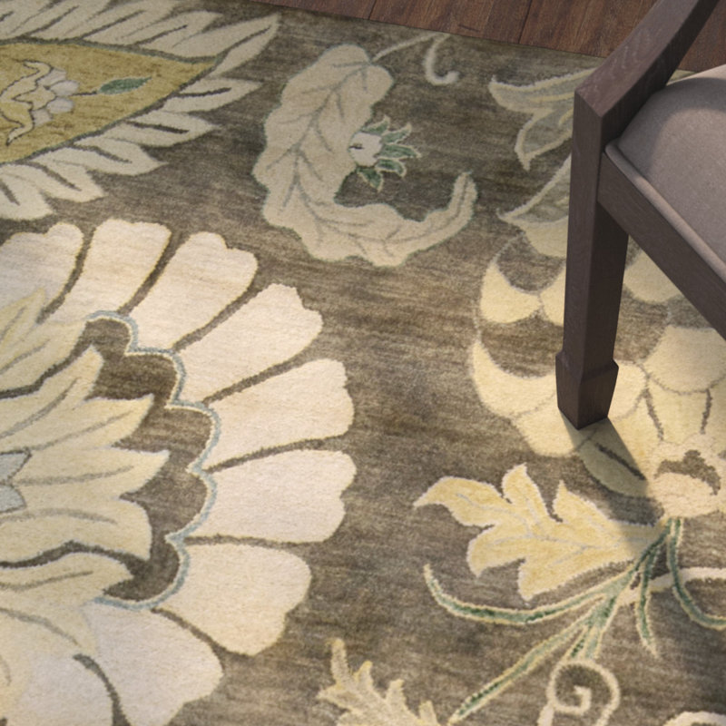 Fullmer Wool Floral Indoor Rug, Round 6'