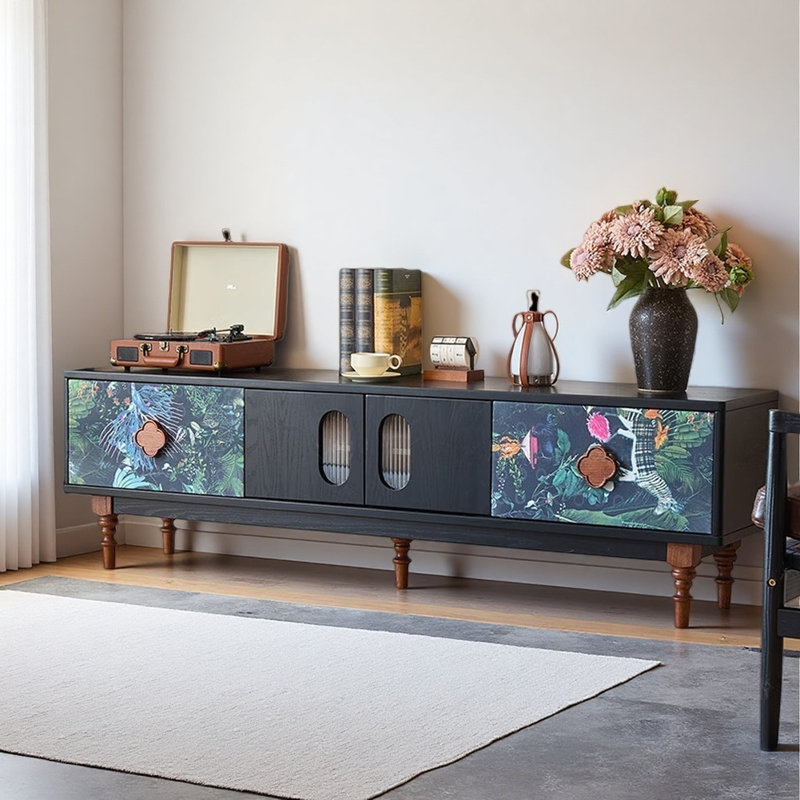 Meuble télé noir français au design rétro