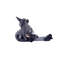 Adorable sorcière noire assise