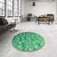Tapis vert à motif floral-1729419998