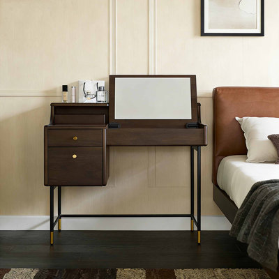 Table de maquillage de style italien avec rangement minimaliste
