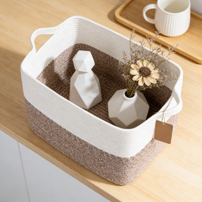 Panier de rangement tissé avec poignées, organisateur de jute polyvalent pour tablettes, jouets, serviettes et décoration intérieure, conception pliable pour un rangement facile