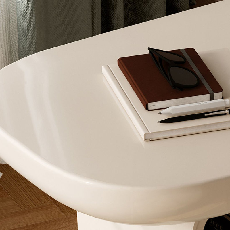 Bureau moderne et simple de style crème français avec une armoire, H 29,53 po x l 62,99 po x P 27,56 po