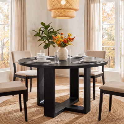 Table de salle à manger en bois