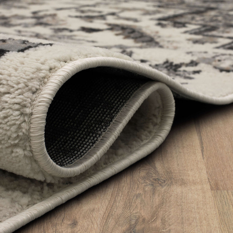 Tapis gris à motif floral médaillon Manoel, Rectangle 5 pi 3 po x 8 pi
