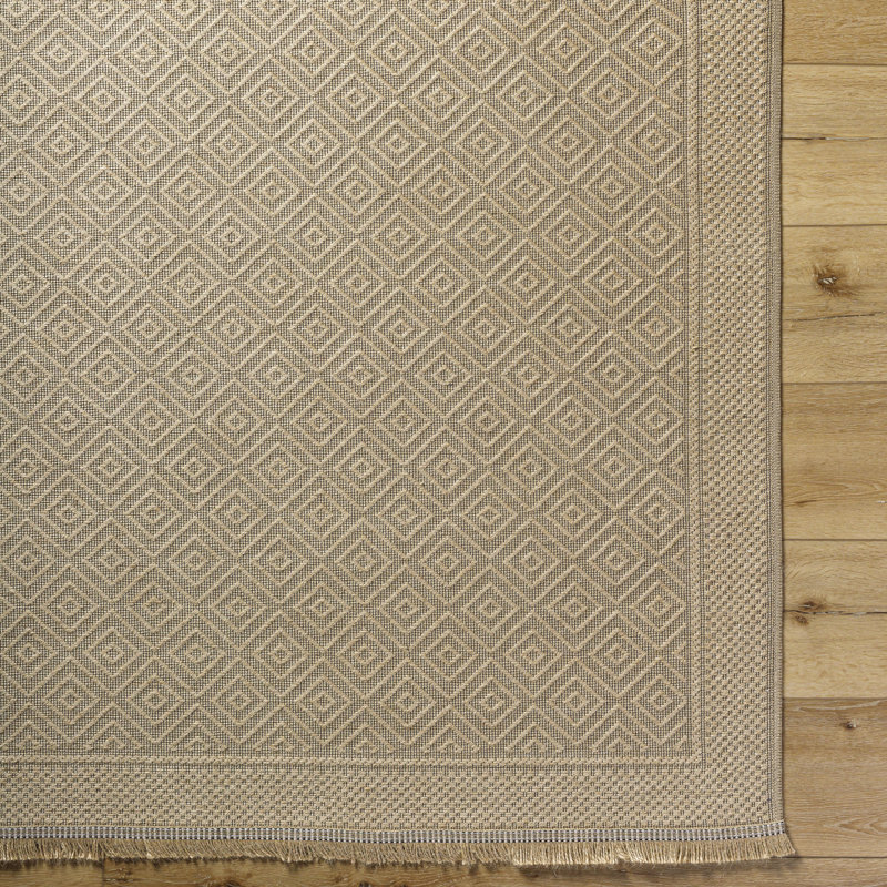 Kohlby Cottage Machine Washable Area Rug, Rectangle 5'2" x 7'