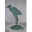 Statue bronze bronze avec héron et proie - Taille: L 14 po x l 24 po x H 26 po.