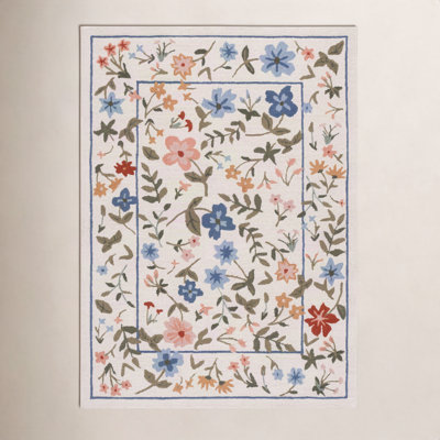 Hand-Tufted Wool Floral Outdoor Rug