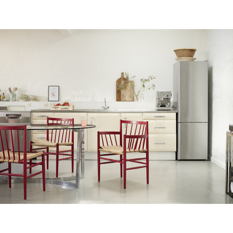 J81 by Jørgen Bækmark, Ruby Red