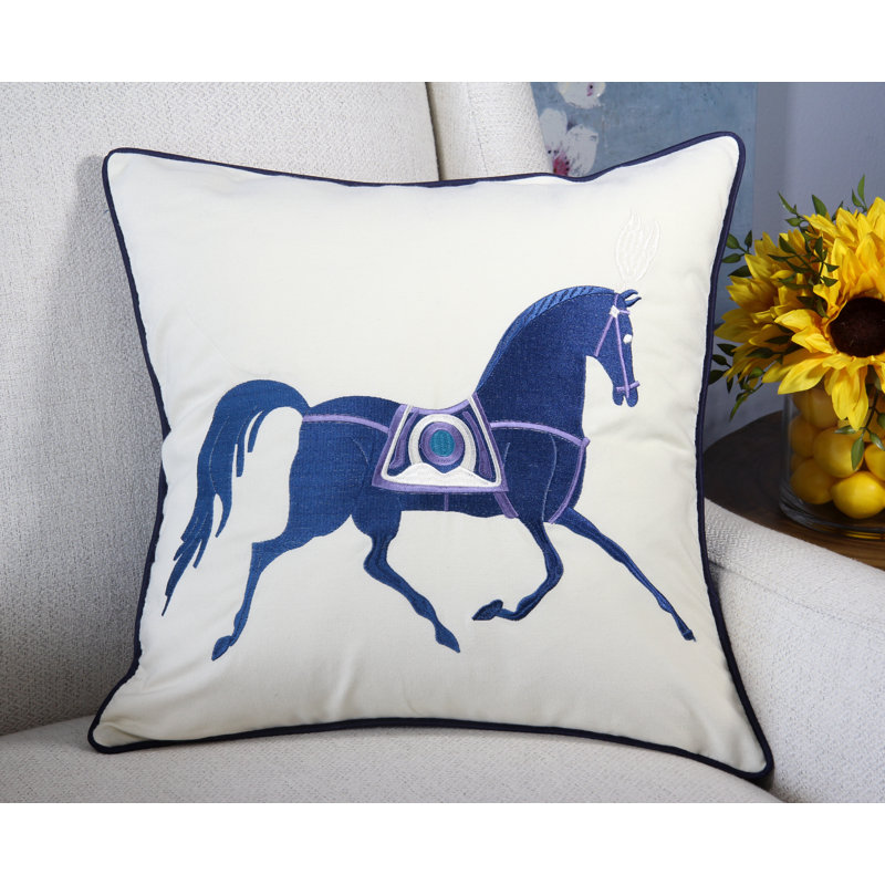  Housse de coussin en coton brodé