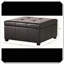 Banc de rangement avec repose-pieds capitonné et fonctionnel