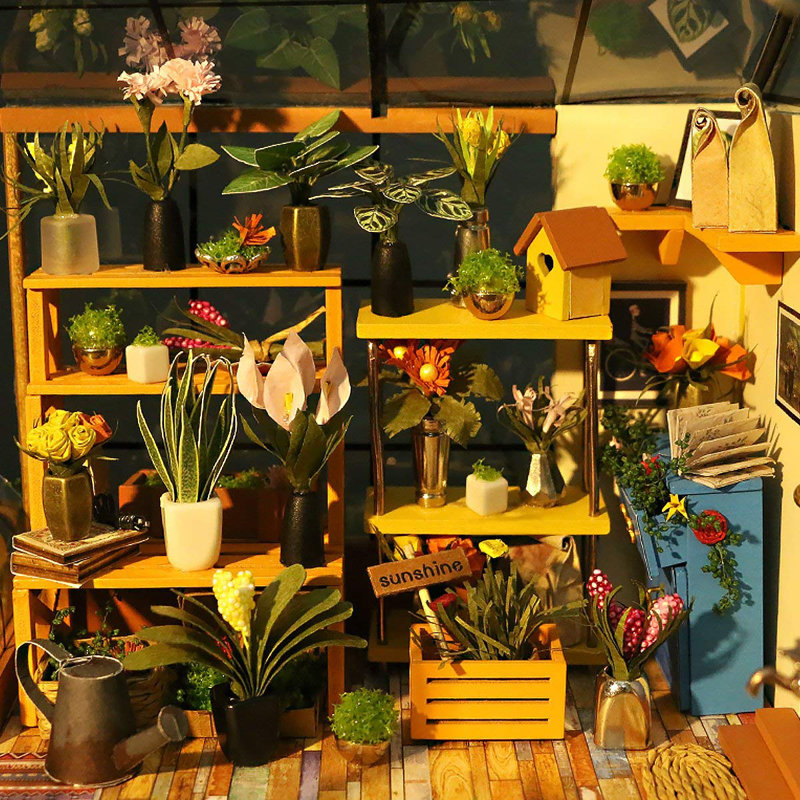 DIY 3D House Puzzle - Cathy's Flower House 231 pcs lights up too!