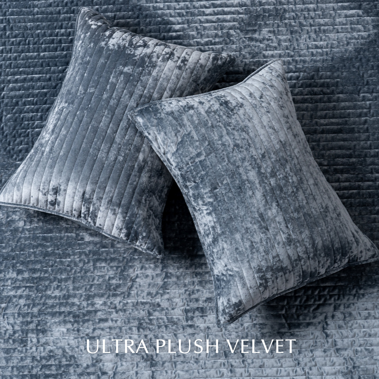 Velvet Quilt Set, King, Stormy Blue