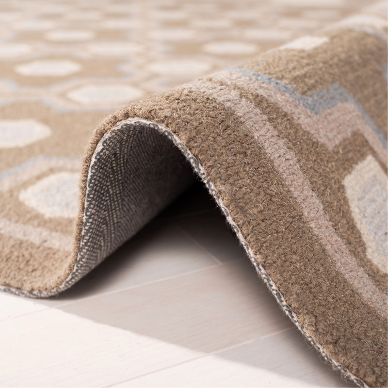 Tapis brun en laine crocheté à la main à motif géométrique, Rectangle 5 pi 6 po x 8 pi 6 po