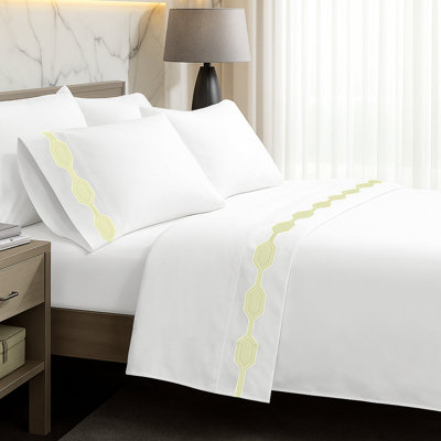 Hexagonal Applique Border Cotton Sheet Set